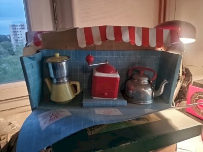 Jouet ancien  les 3 vedettes Dinette plastique et alu  Boîte  d'origine