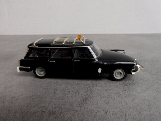 JOUET ANCIEN VOITURE ID19 BREAK CITROEN NOREV 1/43 ème N°20