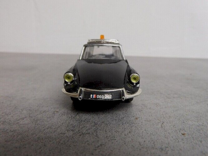 JOUET ANCIEN VOITURE ID19 BREAK CITROEN NOREV 1/43 ème N°20