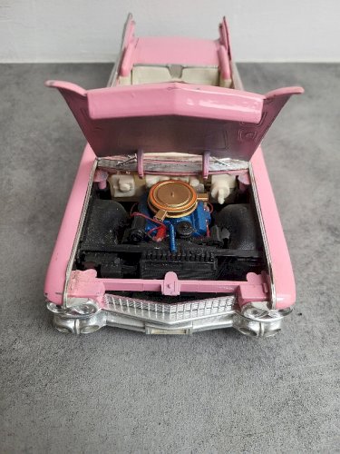 JOUET ANCIEN VOITURE MAISTO CADILLAC N9