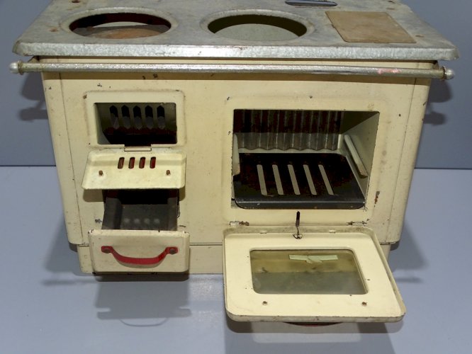 -JOUET ANCIENNE CUISINERE TOLE PEINTE BIJOU LUXE JOUET TMF JUS de GRENIER   D