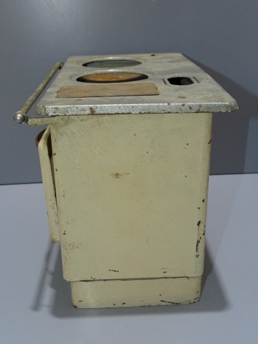 -JOUET ANCIENNE CUISINERE TOLE PEINTE BIJOU LUXE JOUET TMF JUS de GRENIER   D