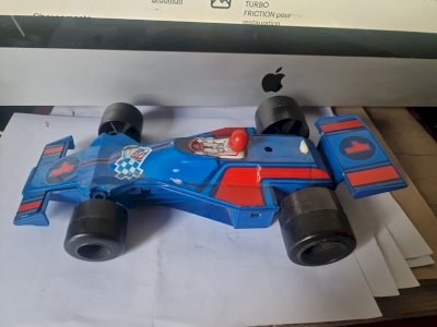 JOUSTRA  Voiture F1 TURBO FRICTION pour restauration
