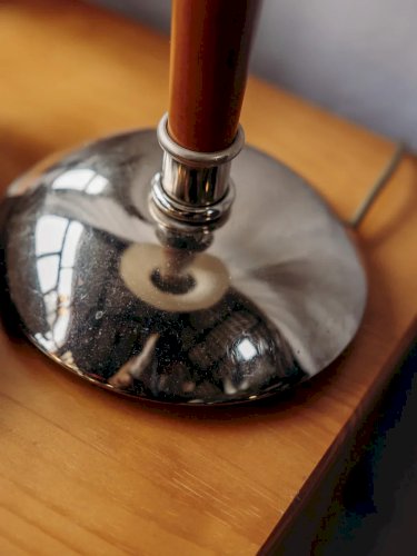 Julia, la grande lampe à poser en bois N°52