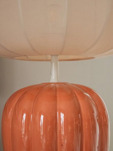Julia, la grande lampe en céramique orange N°699