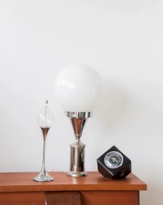 Julia, la grande lampe en métal et verre N°509