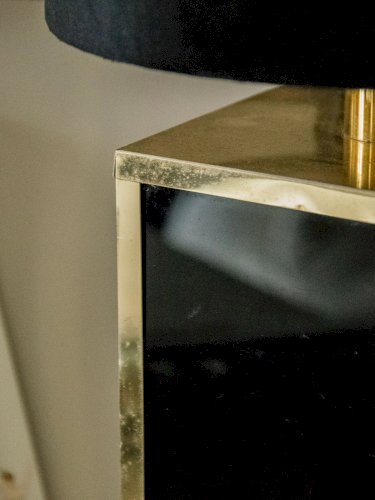 Julia, la grande lampe noire et dorée N°716