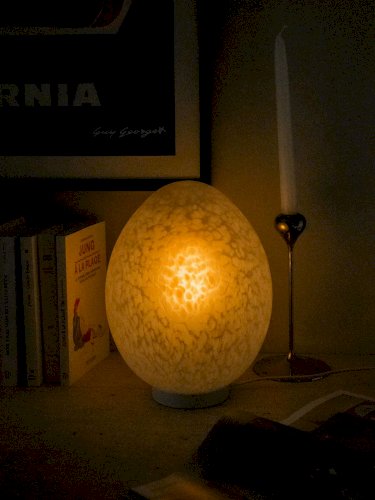 Julia, la grande lampe œuf en verre N°718