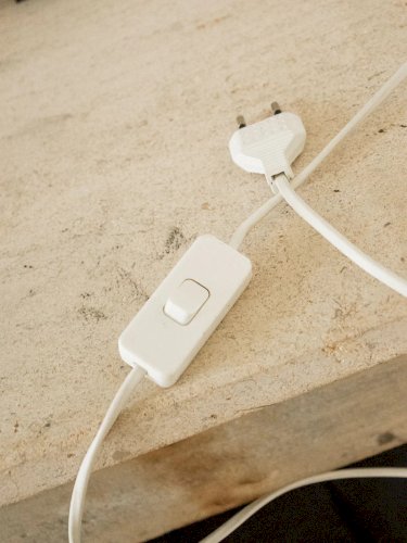 Julia, la grande lampe œuf en verre N°718