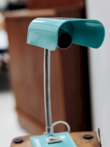 Julia, la lampe à poser bleue N°62