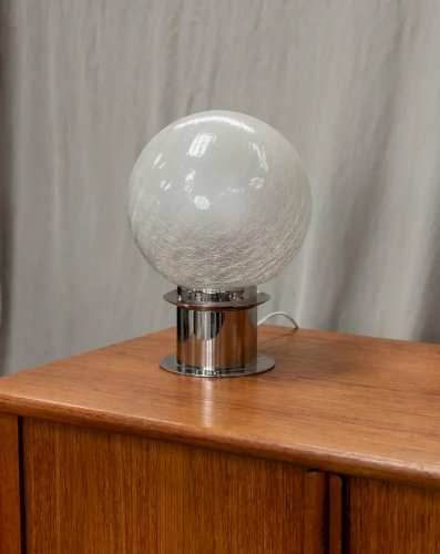 Julia, la lampe à poser chromée N°400