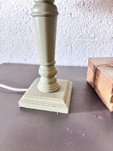 Julia, la lampe à poser en bois N°320