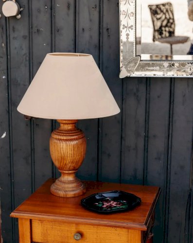 Julia, la lampe à poser en bois N°372