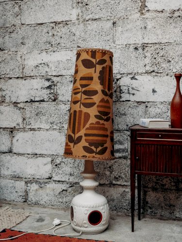 Julia, la lampe à poser en céramique N°381