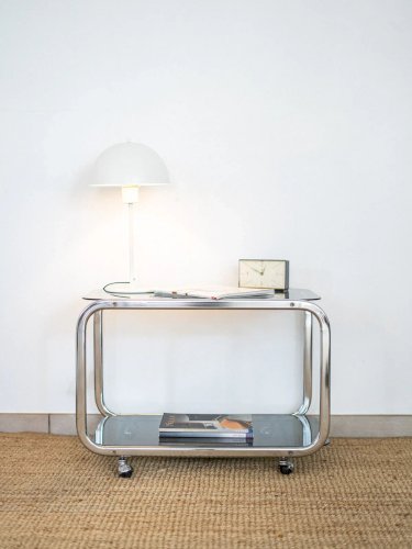 Julia, la lampe à poser en métal N°448