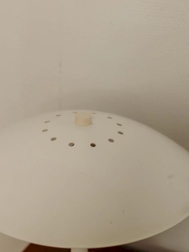 Julia, la lampe à poser en métal N°461