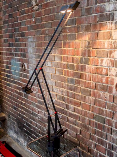 Julia, la lampe à poser en métal N°470