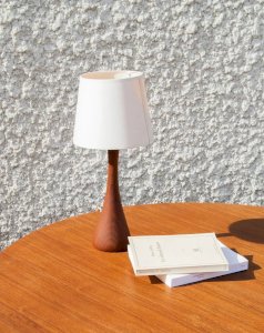 Julia, the teak table lamp No. 201