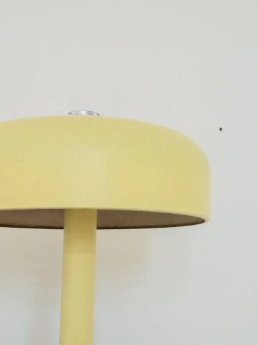 Julia, la lampe à poser jaune N°209