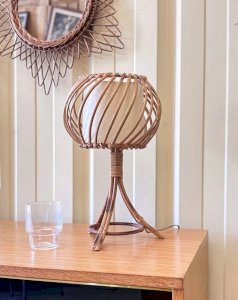 Julia, la lampe à poser N°332