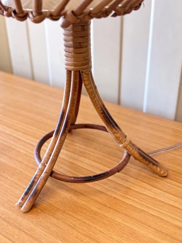 Julia, la lampe à poser N°332