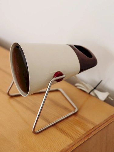 Julia, la lampe à poser N°64