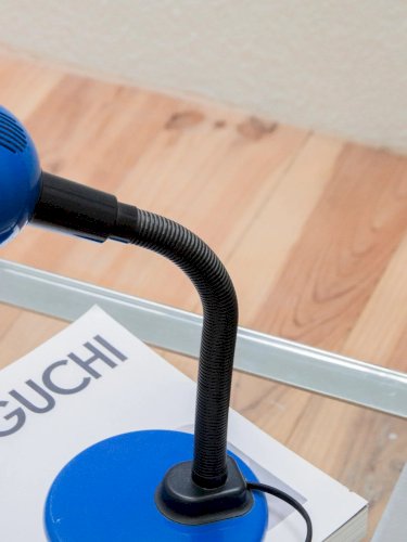 Julia, la lampe bleue amovible N°543