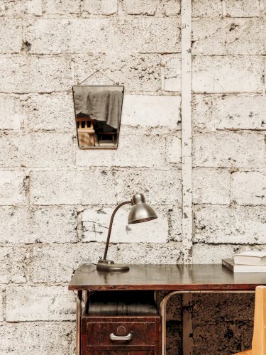 Julia, la lampe de bureau en métal N°339