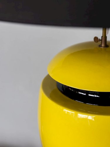 Julia, la lampe jaune N°132