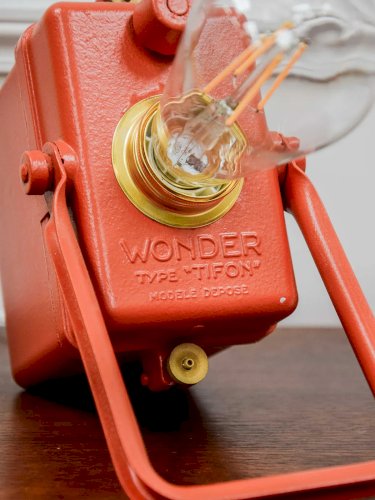 Julia, la lampe Wonder à poser N°302