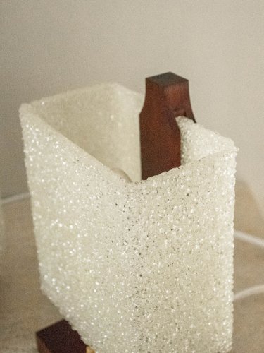 Julia, la paire de lampes texturées en bois N°694