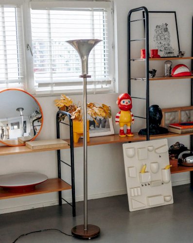 Julien, le grand lampadaire en métal et bois N°221