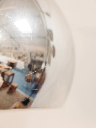 Julien, le grand lampadaire incurvé en inox N°264