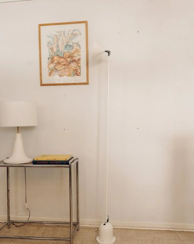 Julien, le lampadaire blanc 80's N°181