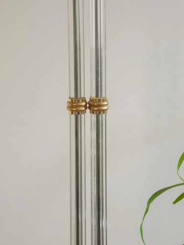 Julien, le lampadaire doré N°201