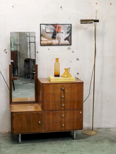 Julien, le lampadaire en métal doré N°138