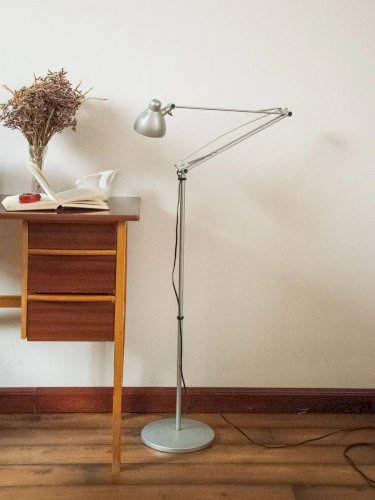 Julien, le lampadaire en métal N°239