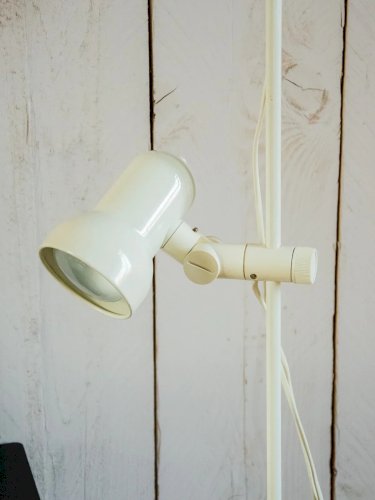 Julien, le lampadaire en métal N°259