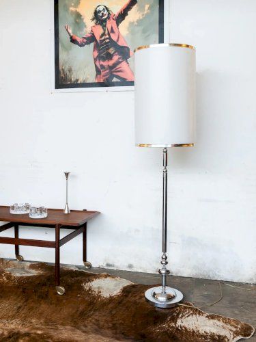 Julien, le lampadaire en métal N°29