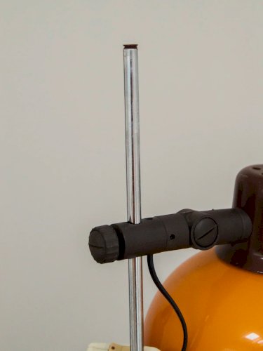 Julien, le lampadaire eye-ball en métal N°280