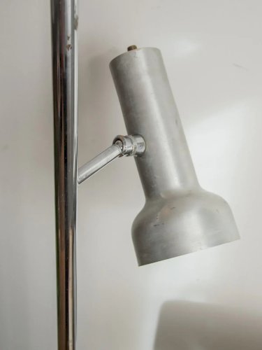 Julien, le lampadaire modulable en métal N°215