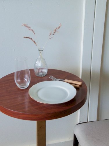 Karla, la petite table à manger N°410