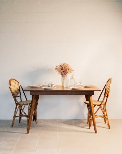 Karla, la table à manger en bois N°1021