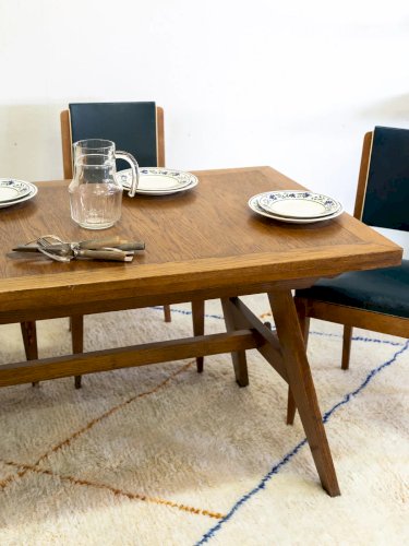 Karla, la table à manger en bois N°1047