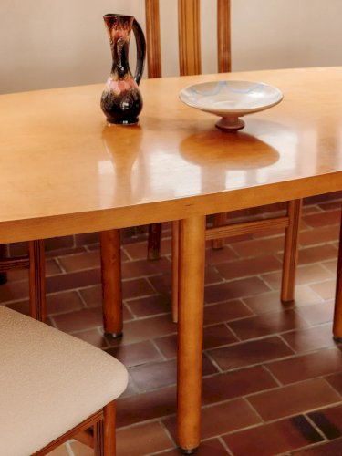 Karla, la table à manger en bois N°107