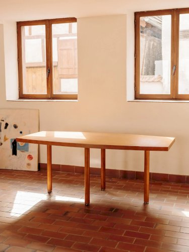 Karla, la table à manger en bois N°107