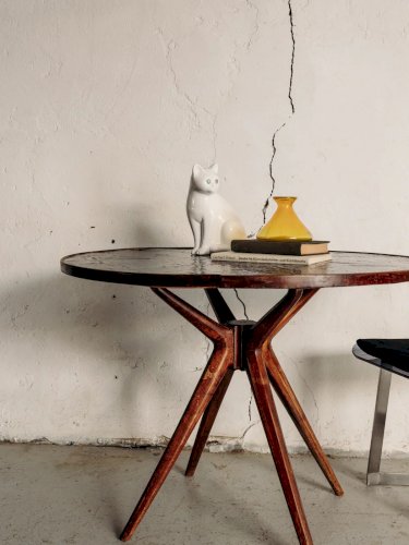 Karla, la table à manger en bois N°330