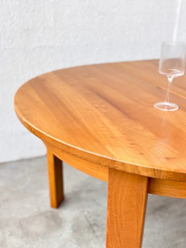 Karla, la table à manger en bois N°356