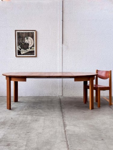 Karla, la table à manger en bois N°356