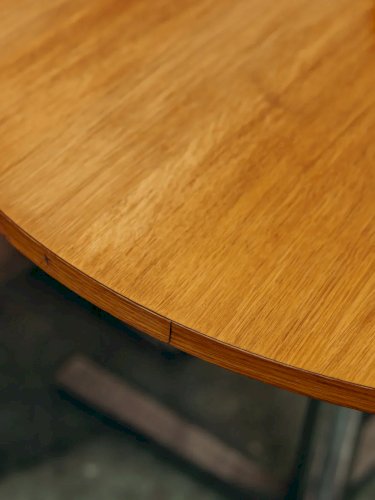 Karla, la table à manger en bois N°385
